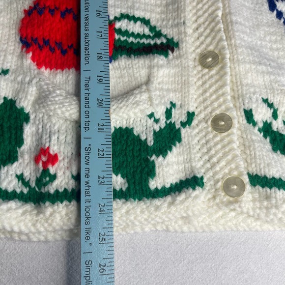 Knit sweater women Sz M? Button colorful white Spanish images handmade - Picture 8 of 11